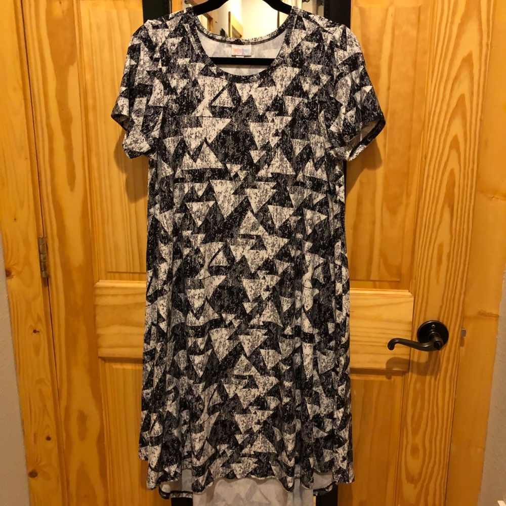 Small S lularoe Carly leggings material